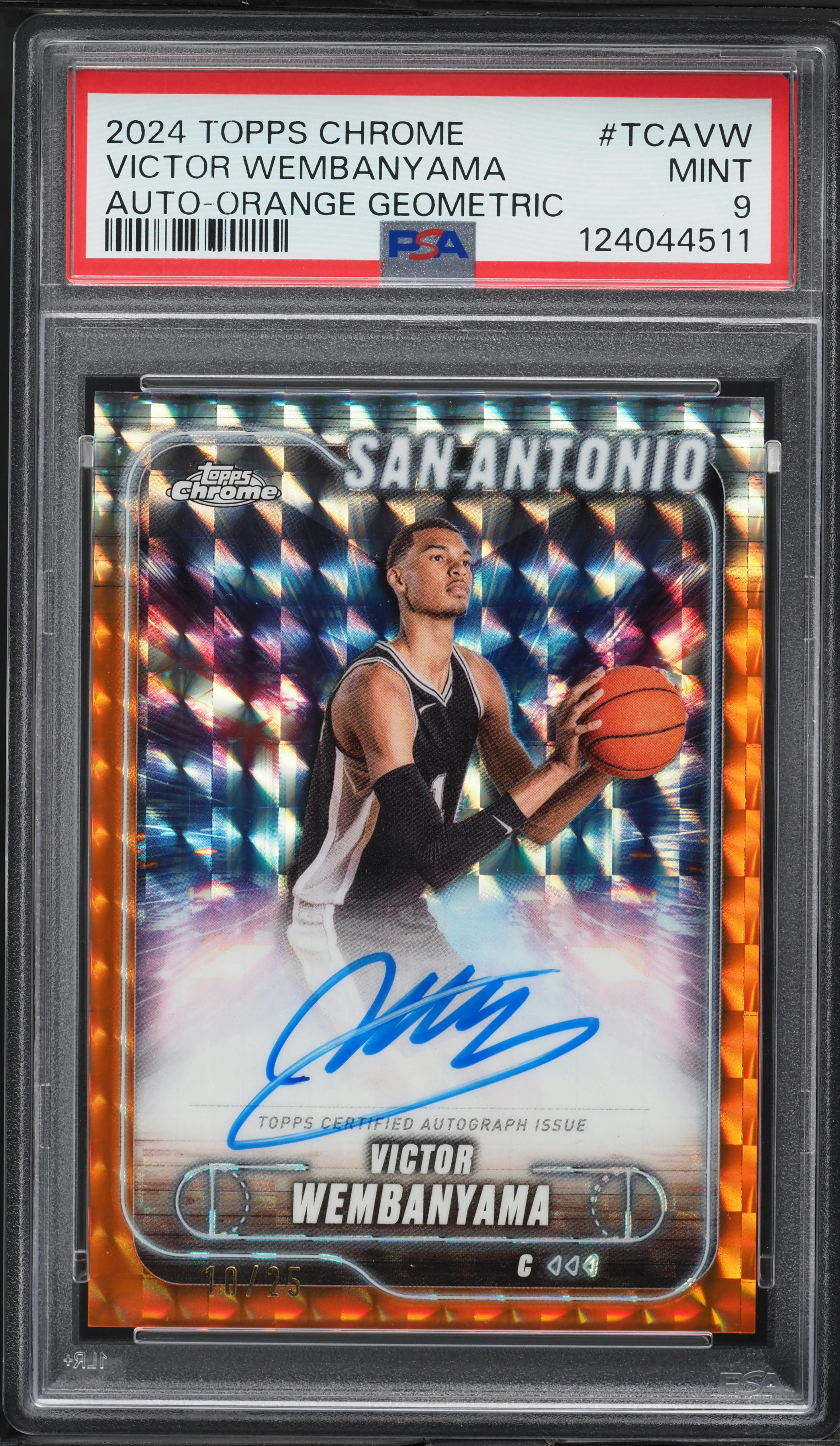 2024 Topps Chrome Orange Geometric Victor Wembanyama ROOKIE AUTO 