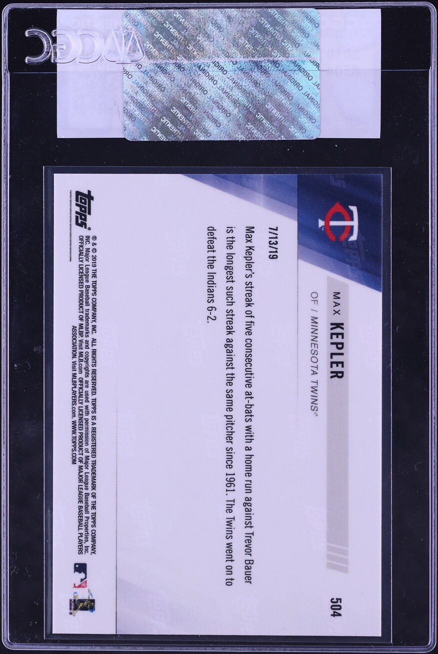 2019 Topps Now Max Kepler #504 CGC AUTH