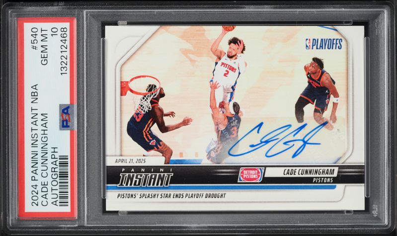 2025 Topps Chrome Labubu 10th Anniversary Plusminutes 02 #3 CGC 10