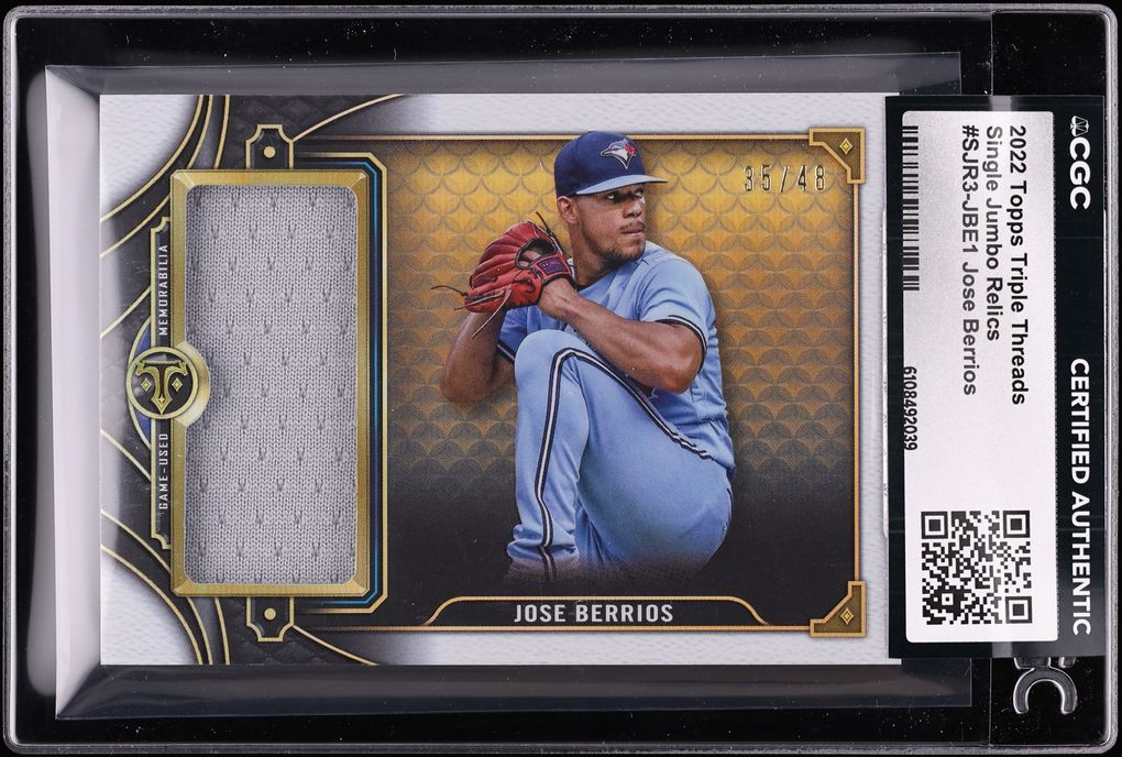 2022 Topps Triple Threads Single Jumbo Relics Jose Berrios PATCH /48 #SJR3-JBE1 CGC AUTH