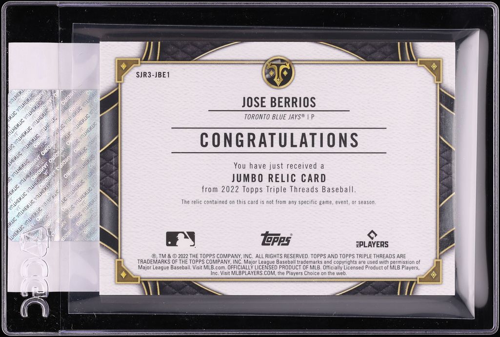 2022 Topps Triple Threads Single Jumbo Relics Jose Berrios PATCH /48 #SJR3-JBE1 CGC AUTH