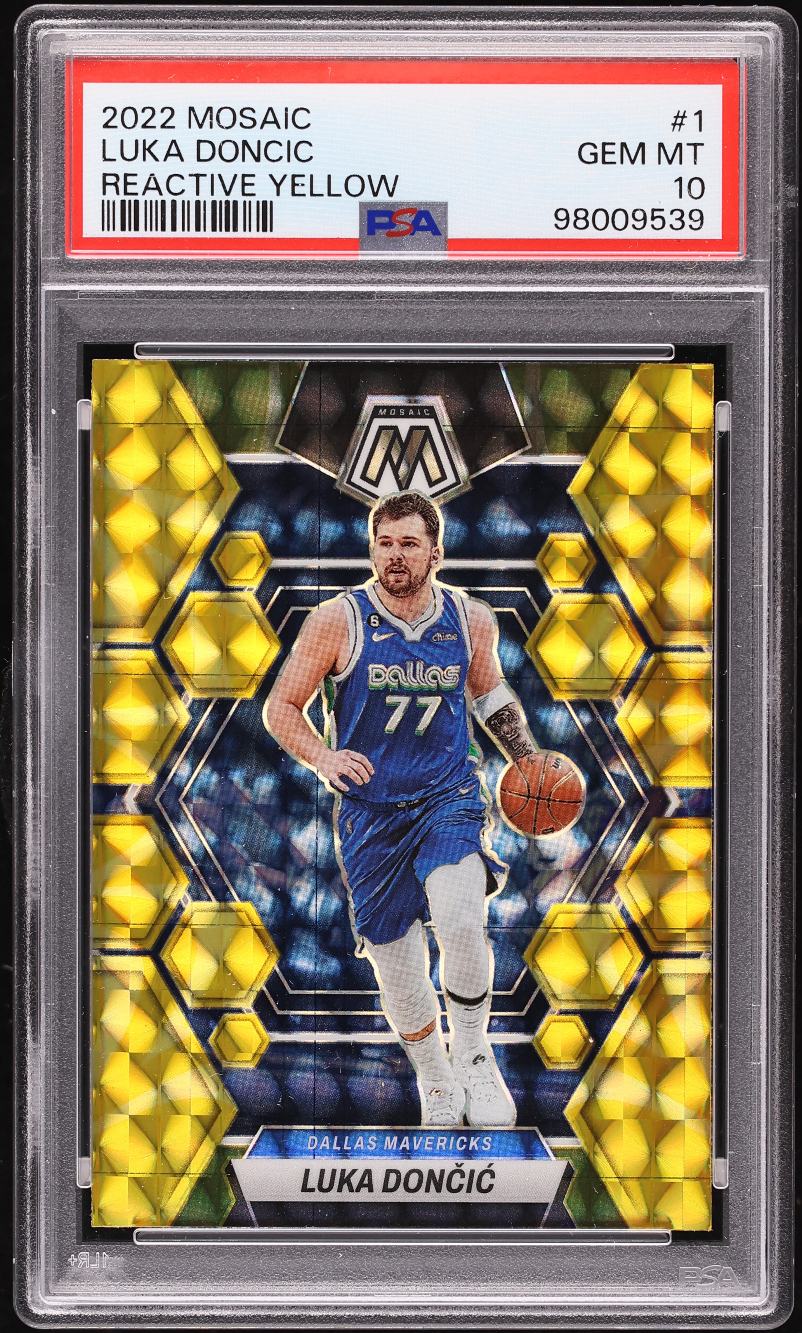 2022 Panini Mosaic Reactive Yellow Luka Doncic #1 PSA 10 GEM MINT