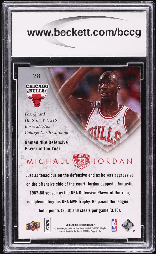 2009 Upper Deck Michael Jordan Legacy Collection Gold Michael Jordan #28 BCCG 10