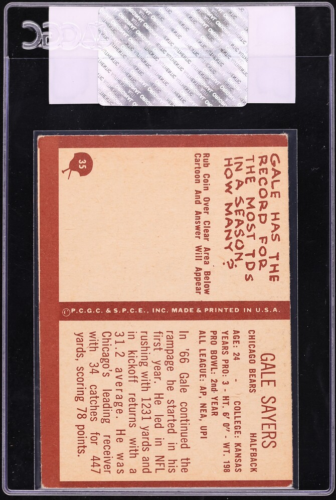 1967 Philadelphia Gale Sayers #35 CGC AUTH