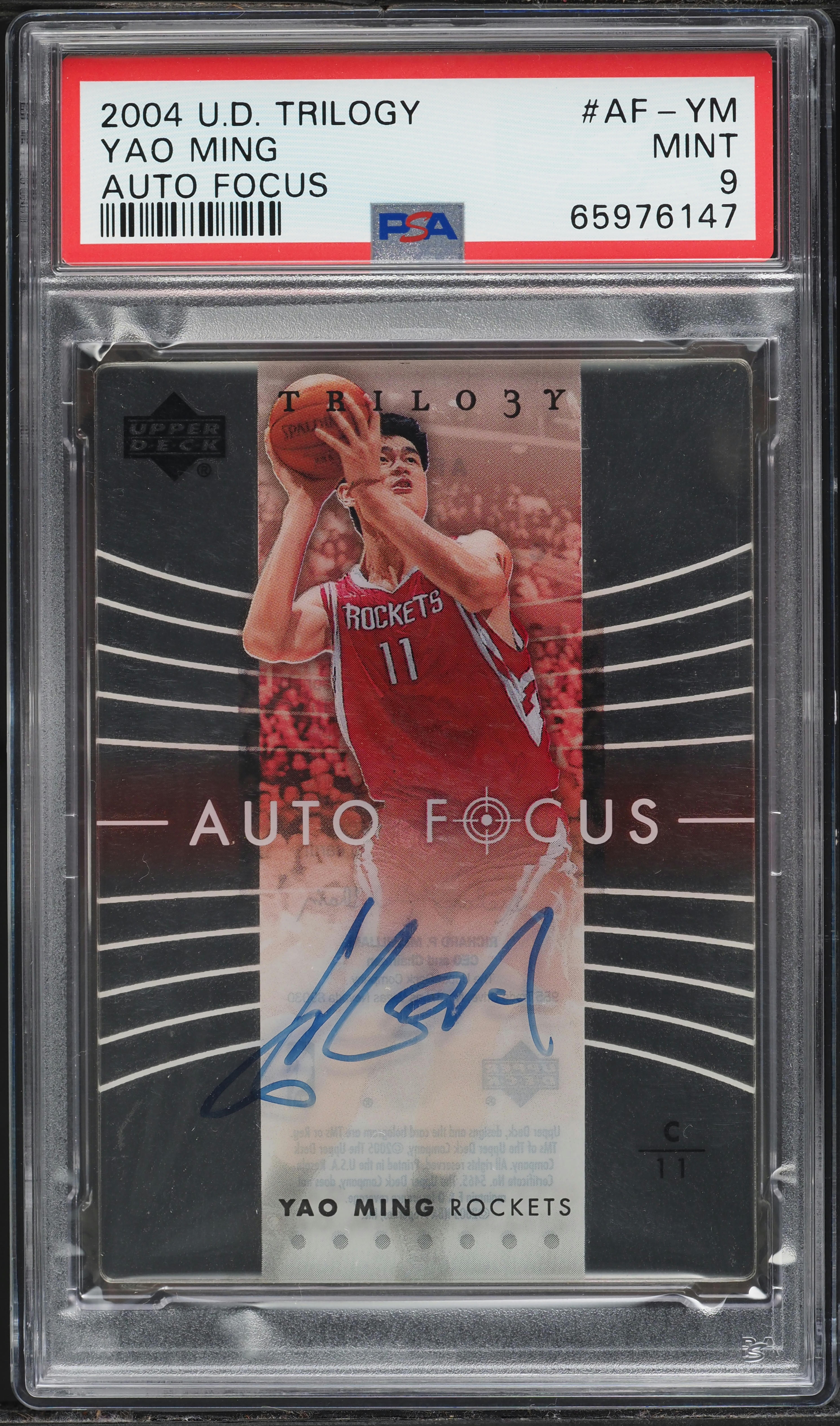 2004 Upper Deck Trilogy Auto Focus Yao Ming AUTO #AF-YM PSA 9 MINT