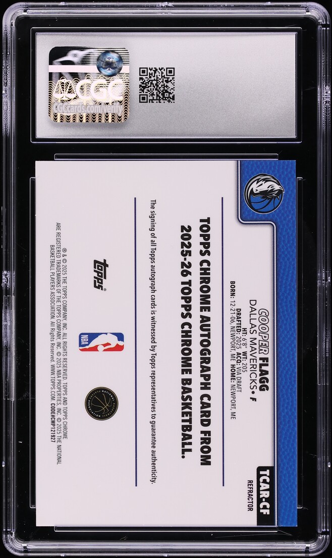 2025 Topps Chrome Refractor Cooper Flagg ROOKIE AUTO #TCAR-CF CGC 8 NM-MT
