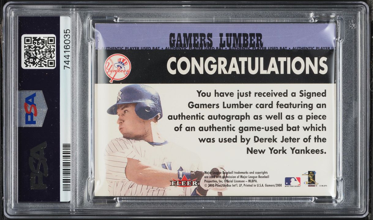 2000 Fleer Gamers Lumber Derek Jeter RELIC AUTO PSA 8 NM-MT