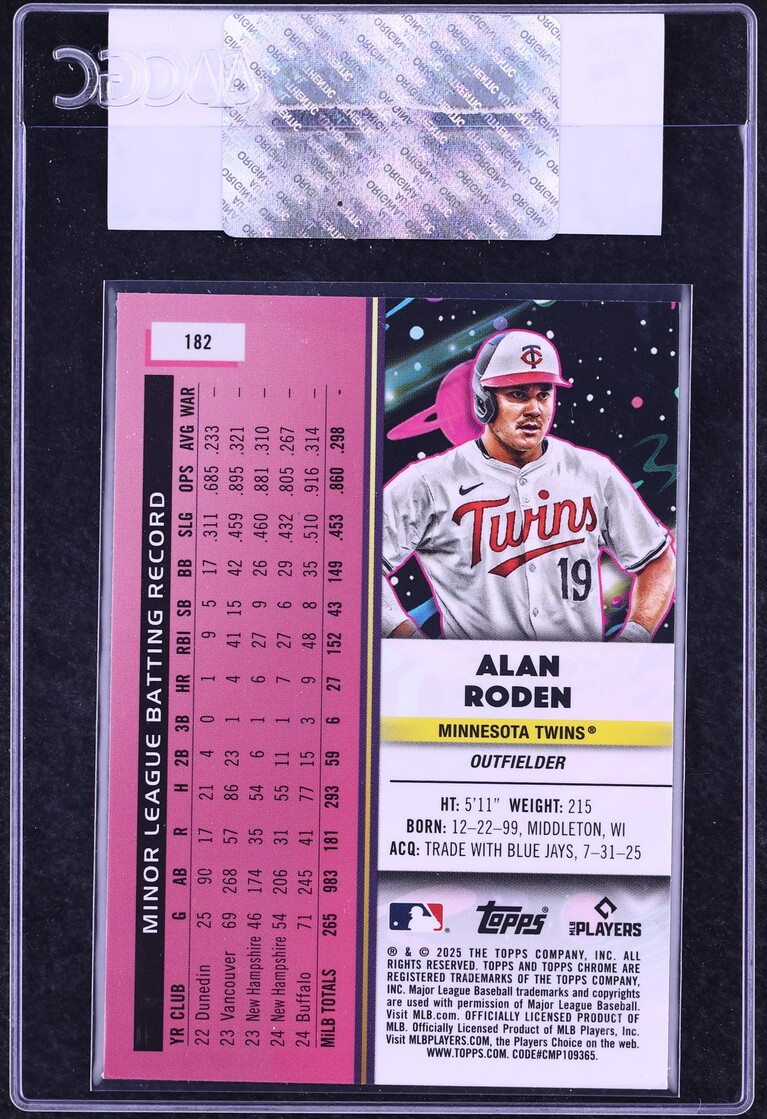 2025 Topps Chrome Cosmic Aqua Equinox Refractor Alan Roden ROOKIE /199 #182 CGC AUTH