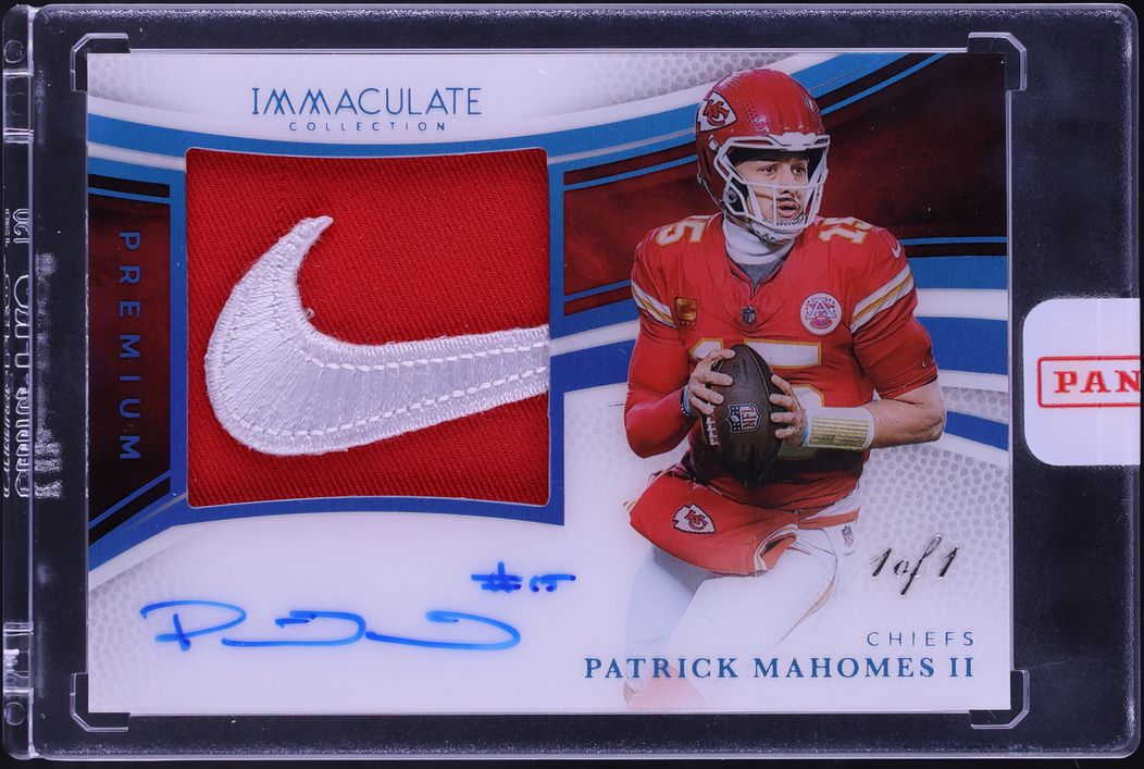 2025 Immaculate Collection Premium Platinum Patrick Mahomes II NIKE LOGO PATCH AUTO 1/1