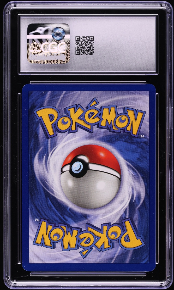 1999 Pokemon Fossil 1st Edition Holo Dragonite #4 CGC 8 NM-MT