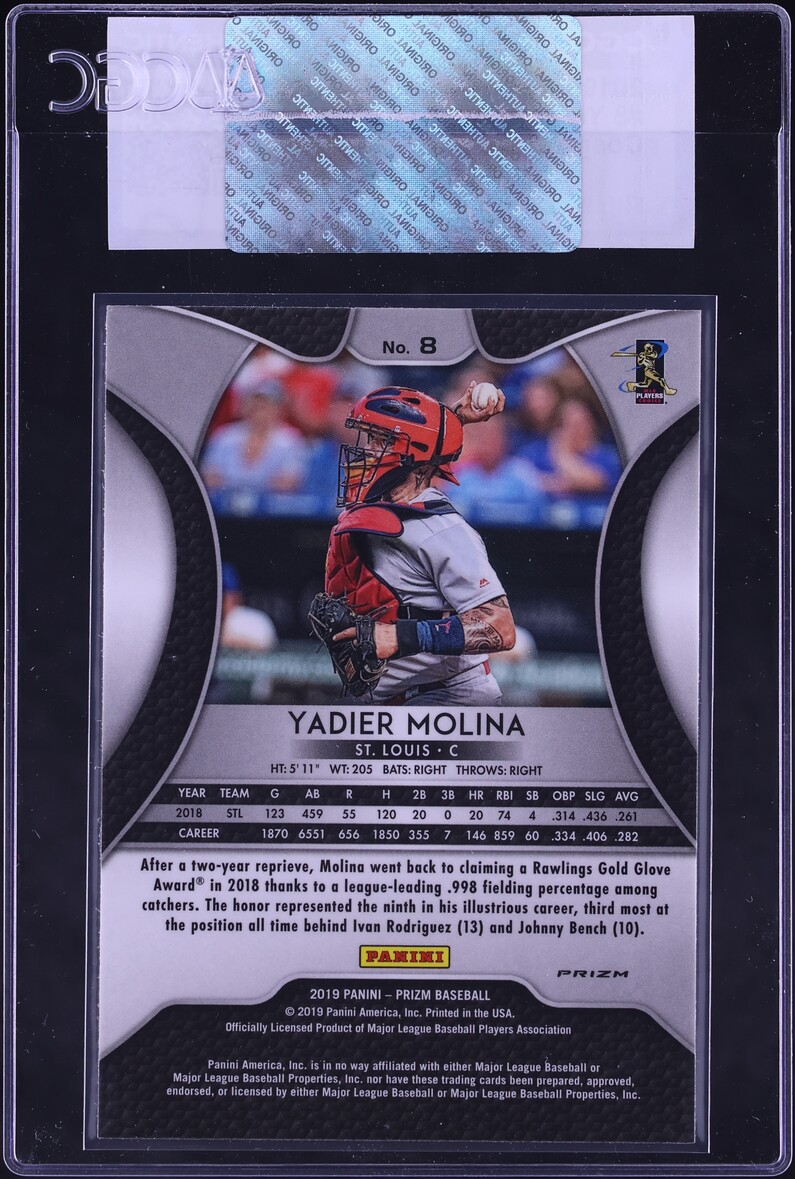 2019 Panini Prizm Cosmic Haze Yadier Molina #8 CGC AUTH