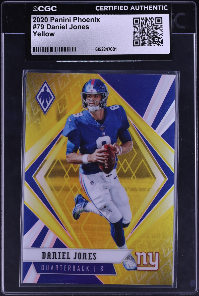 2020 Panini Phoenix Yellow Daniel Jones /75 #79 CGC AUTH