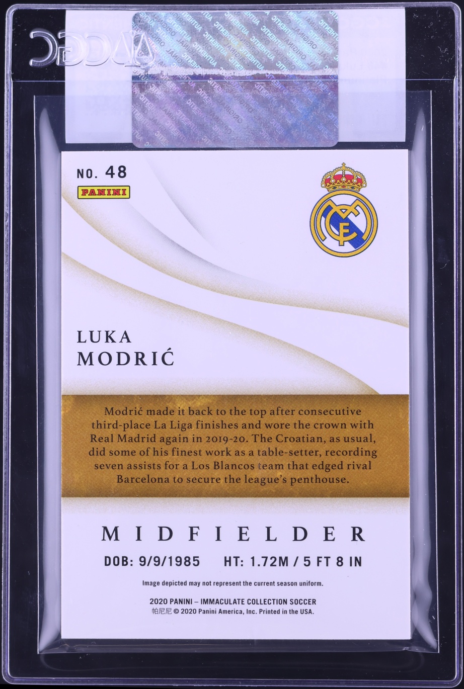 2020 Immaculate Collection Platinum Luka Modric 1/1 #48 CGC AUTH