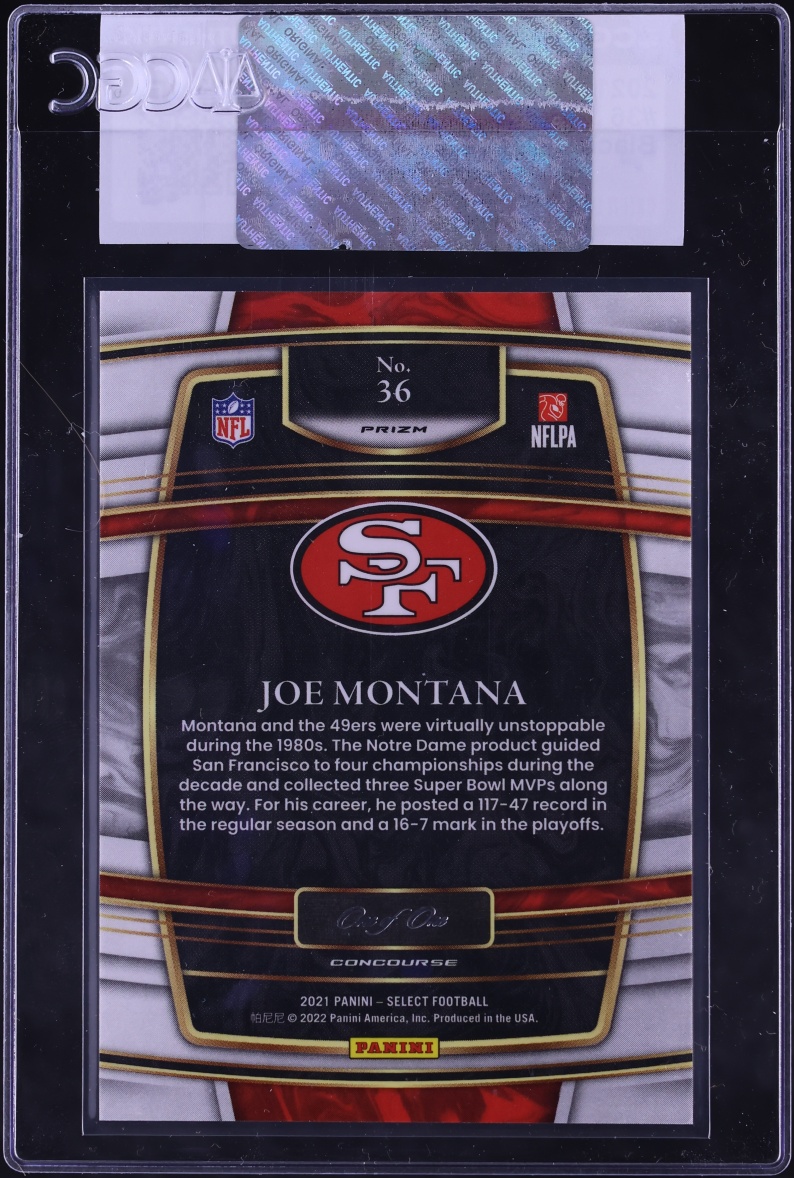 2021 Select Concourse Black Joe Montana 1/1 #36 CGC AUTH