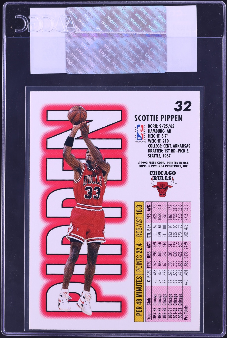 1993 Fleer Scottie Pippen #32 CGC AUTH