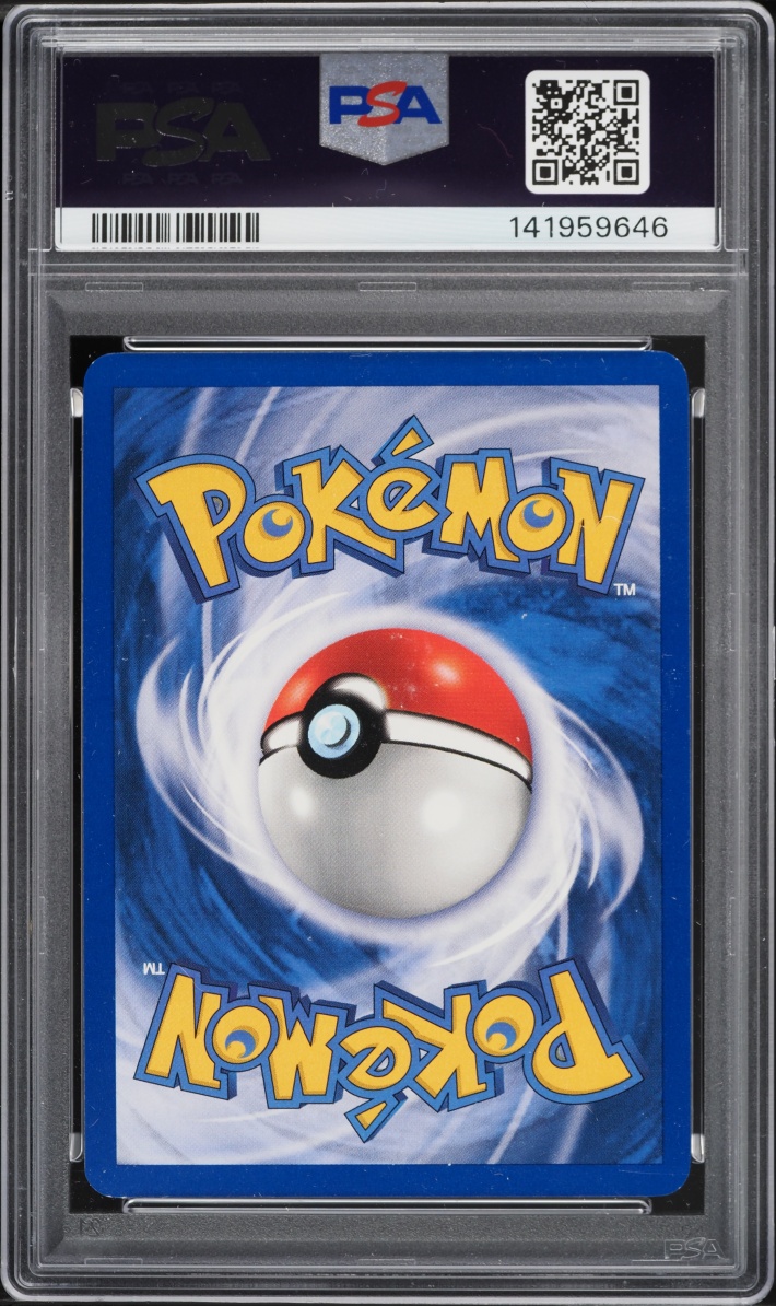 2000 Pokemon Team Rocket 1st Edition Holo Dark Charizard #4 PSA 8 NM-MT