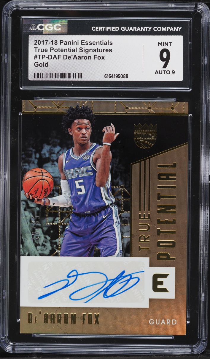 2017 Panini Essentials True Potential Signatures Gold De'Aaron Fox ROOKIE AUTO /35 CGC 9 MINT