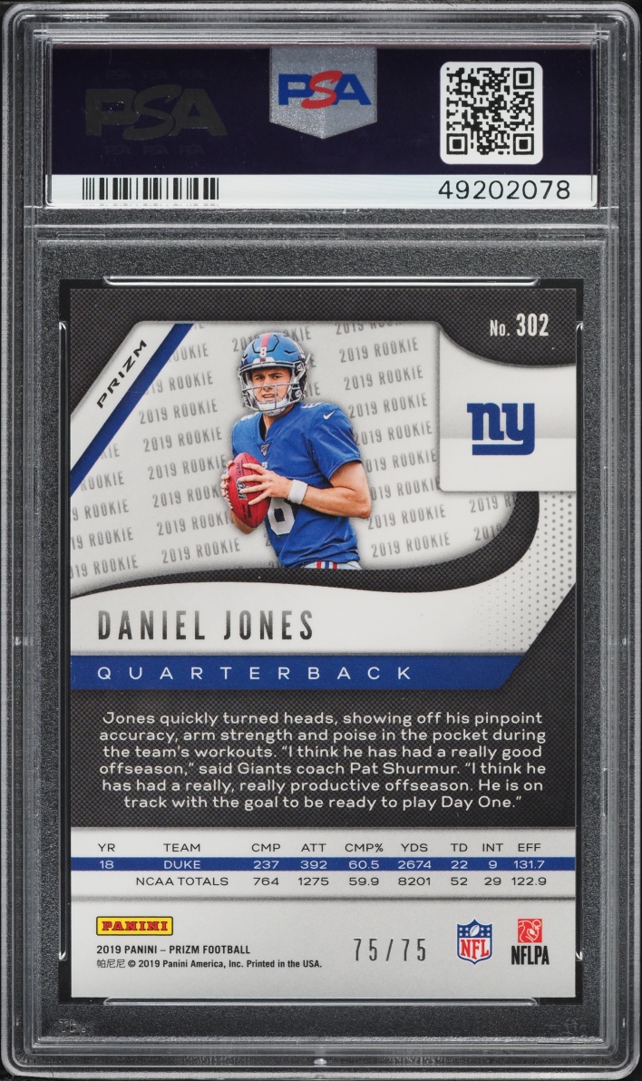2019 Panini Prizm Green Scope Daniel Jones ROOKIE #302 PSA 9 MINT