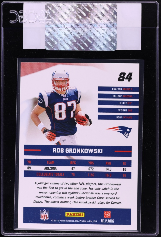 2010 Donruss Football Rob Gronkowski ROOKIE #84 CGC AUTH
