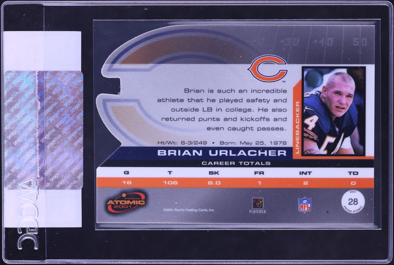 2001 Pacific Prism Atomic Brian Urlacher #28 CGC AUTH