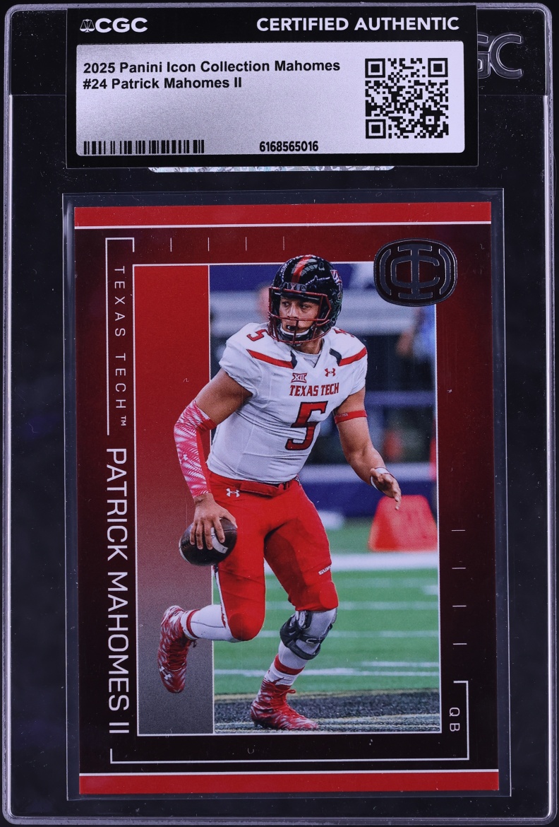 2025 Panini Icon Collection Mahomes Patrick Mahomes II #24 CGC AUTH