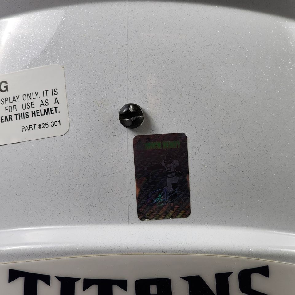 Derrick Henry Signed Autographed Tennessee Titans Speed Helmet - NFL AUTH