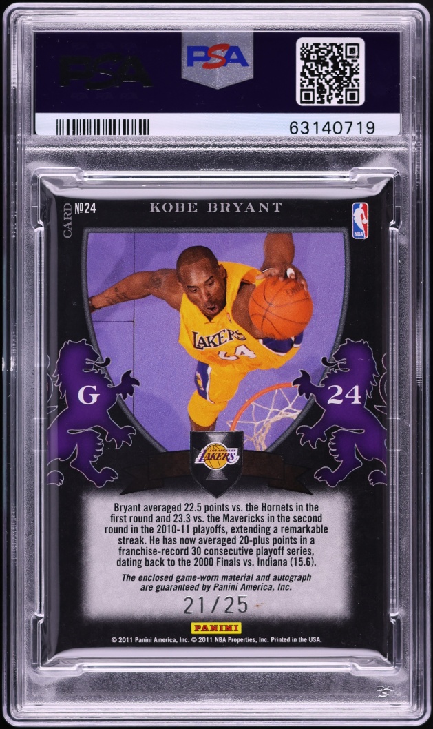 2010 Panini Elite Black Box Crusade Kobe Bryant PATCH AUTO DNA 10 /25 #24 PSA 8 NM-MT
