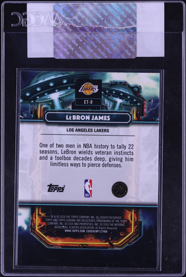 2025 Topps Chrome Cosmic Extraterrestrial Talent LeBron James #ET-8 CGC AUTH