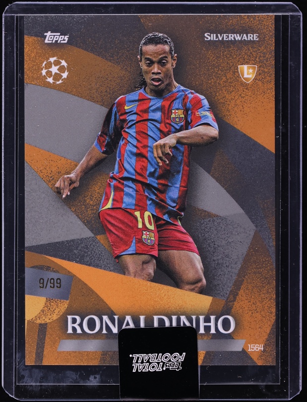 Topps TOTAL FOOTBALL ロナウジーニョ　1/1 2025 Topps Total Football Silverware Ronaldinho /99 #1564 on