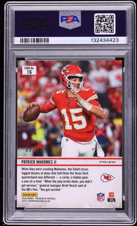 2024 Panini Prizm Deca Downtown Bound Gold Patrick Mahomes II /10 #16 PSA 8 NM-MT