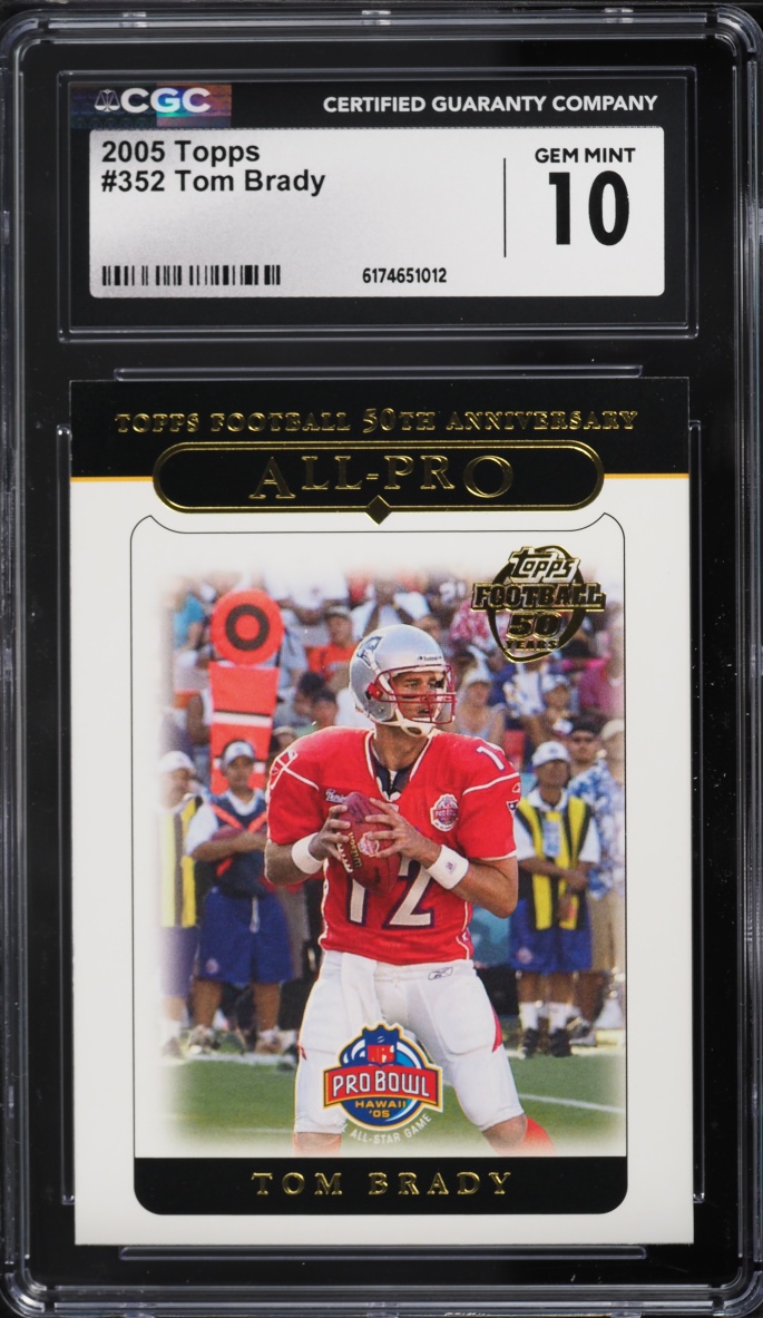 2005 Topps Football Tom Brady #352 CGC 10 GEM MINT
