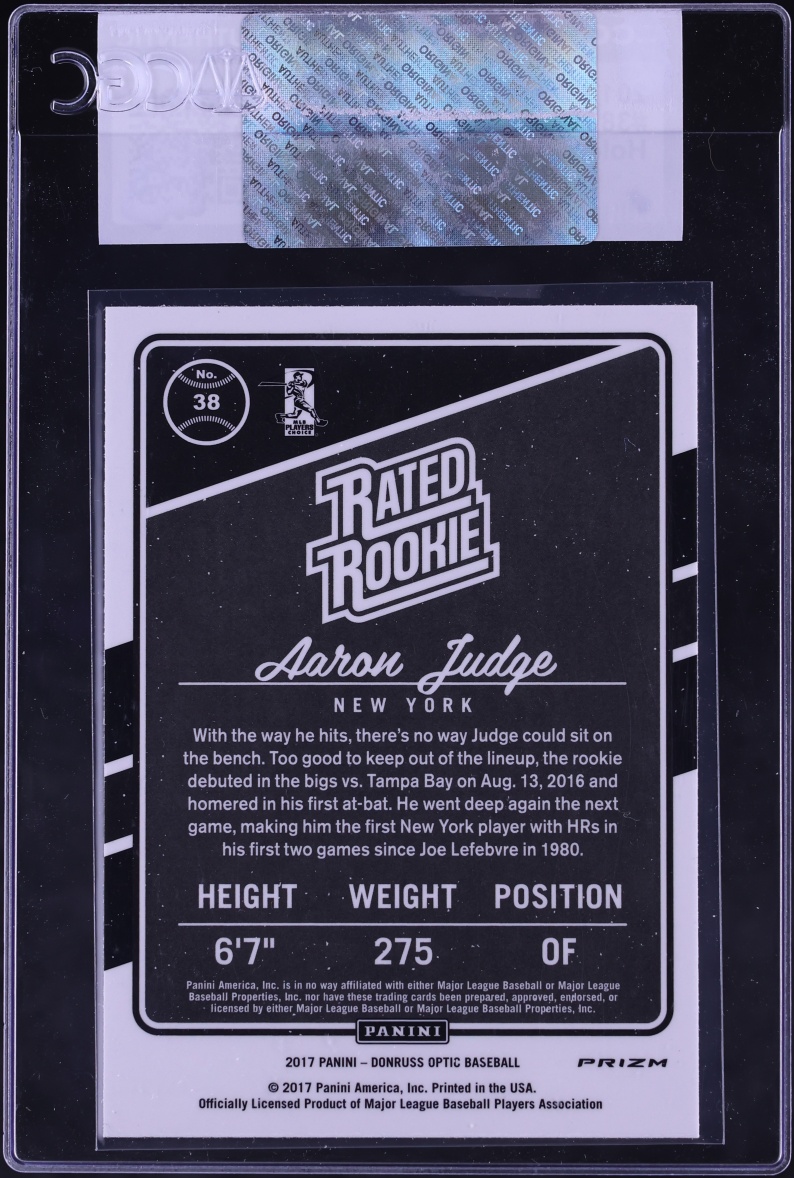 2017 Donruss Optic Holo Aaron Judge ROOKIE #38 CGC AUTH