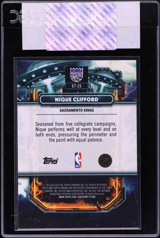 2025 Topps Chrome Cosmic Extraterrestrial Talent Nique Clifford ROOKIE #ET-25 CGC AUTH