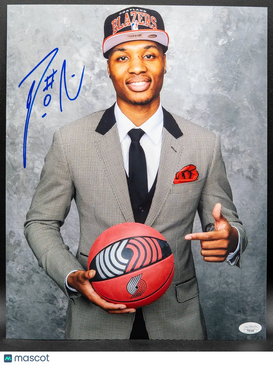 Damian Lillard Signed 11x14 Photo JSA Portland Trail Blazers on