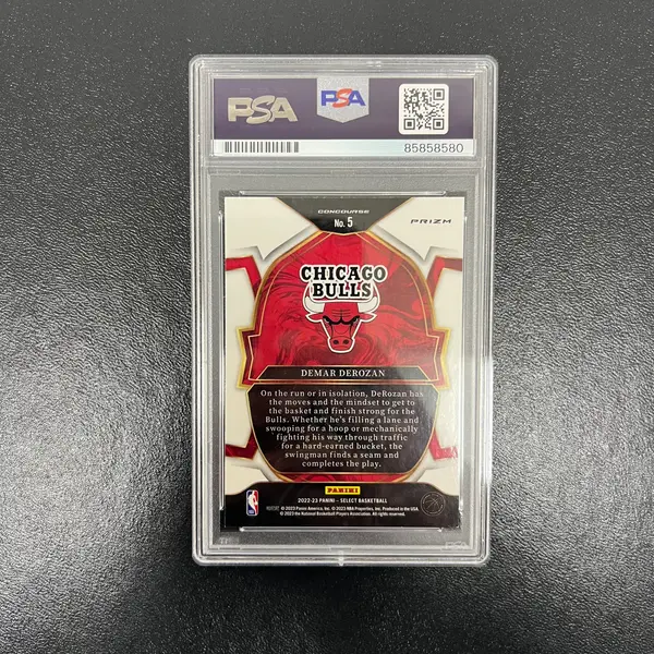 2022-23 Panini Prizm Select Basketball#5 DeMar DeRozan Signed Card PSA Bulls