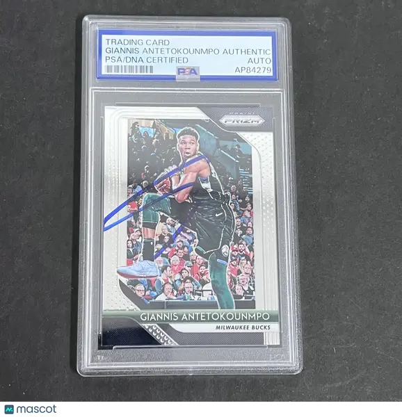 2018 Giannis Antetokounmpo Panini Prizm#296 Signed Card PSA Autographed