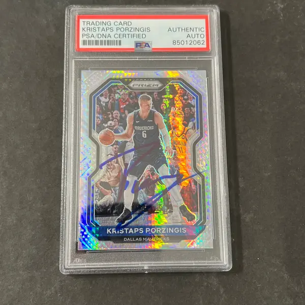 2020-21 Panini Prizm #18 Kristaps Porzingis Signed Card AUTO PSA