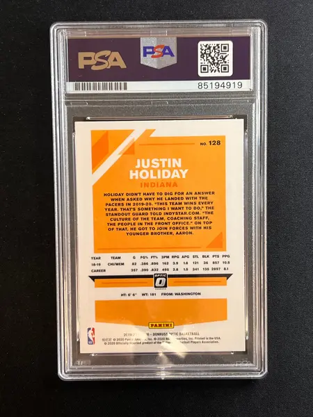 2019-20 Panini Donruss Optic #128 Justin Holiday Signed Card AUTO PSA Slabbed Bulls