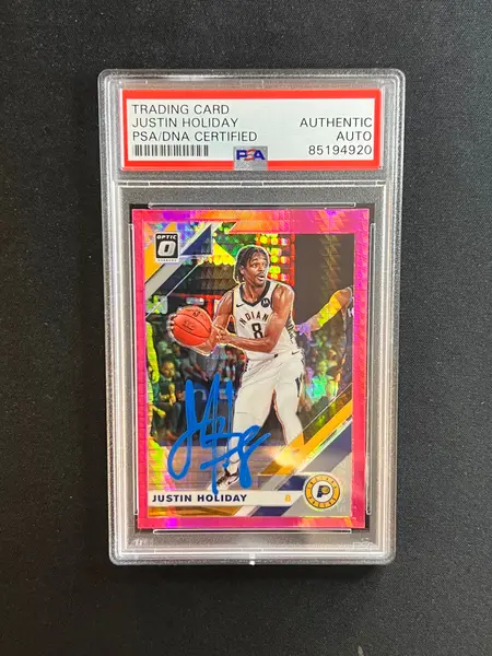 2019-20 Panini Donruss Optic #128 Justin Holiday Signed Card AUTO PSA Slabbed Bulls
