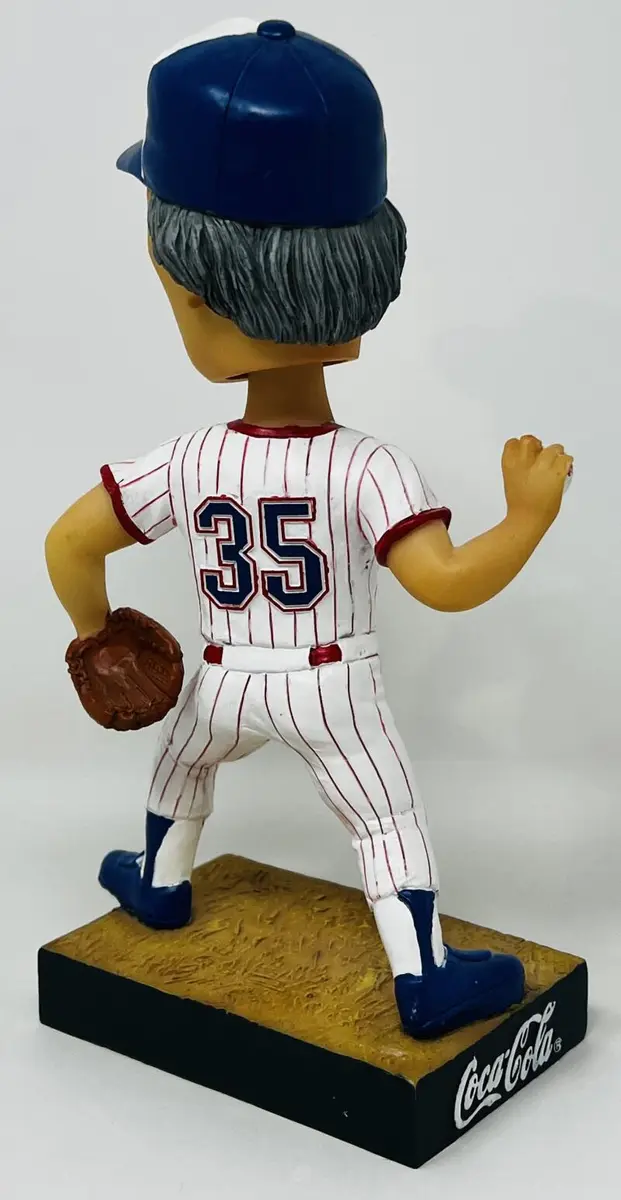 2003 Atlanta Braves Phil Niekro QT Stadium Giveaway Baseball