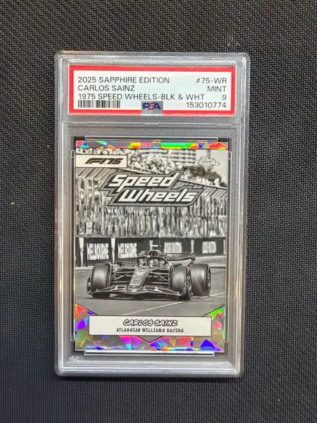 2025 Topps Chrome F1 Sapphire Carlos Sainz Black & White /15 PSA 9