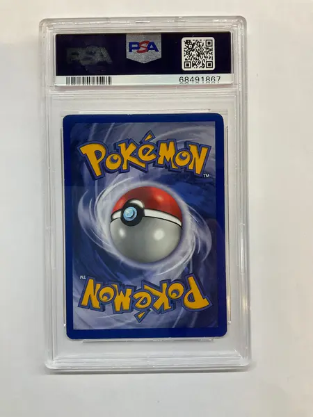 1999 Pokemon Base Set Ninetales Holo 12 PSA 8