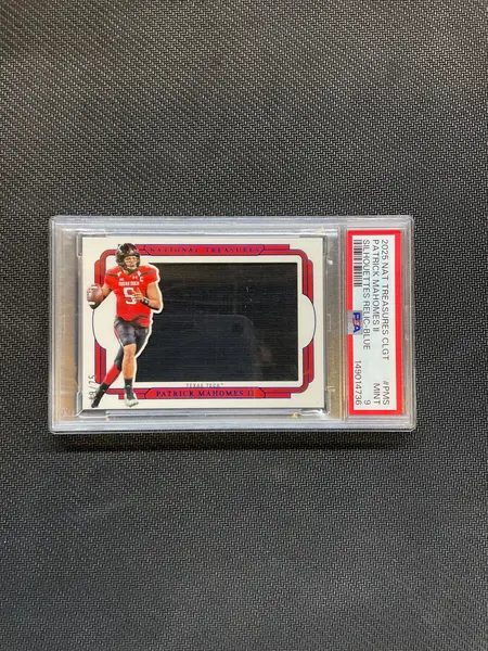 2025 National Treasures Patrick Mahomes II Patch /25 PSA 9