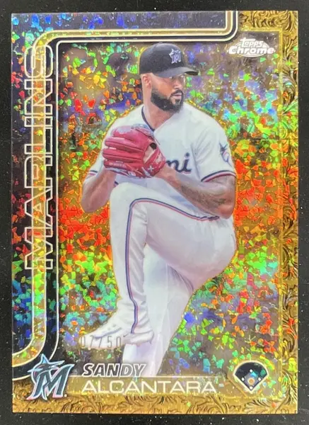 2025 Topps Gilded Collection Chrome Gold Mini-Diamond #89 Sandy Alcantara /50