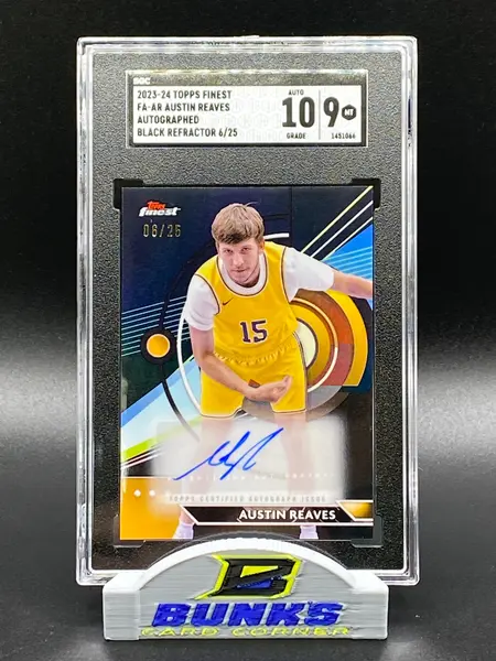 2023-24 Austin Reaves AUTOGRAPHED Black Refractor 6/25