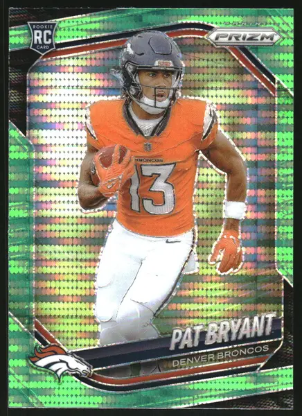 2025 Panini Prizm Prizms Neon Green Pulsar #366 Pat Bryant